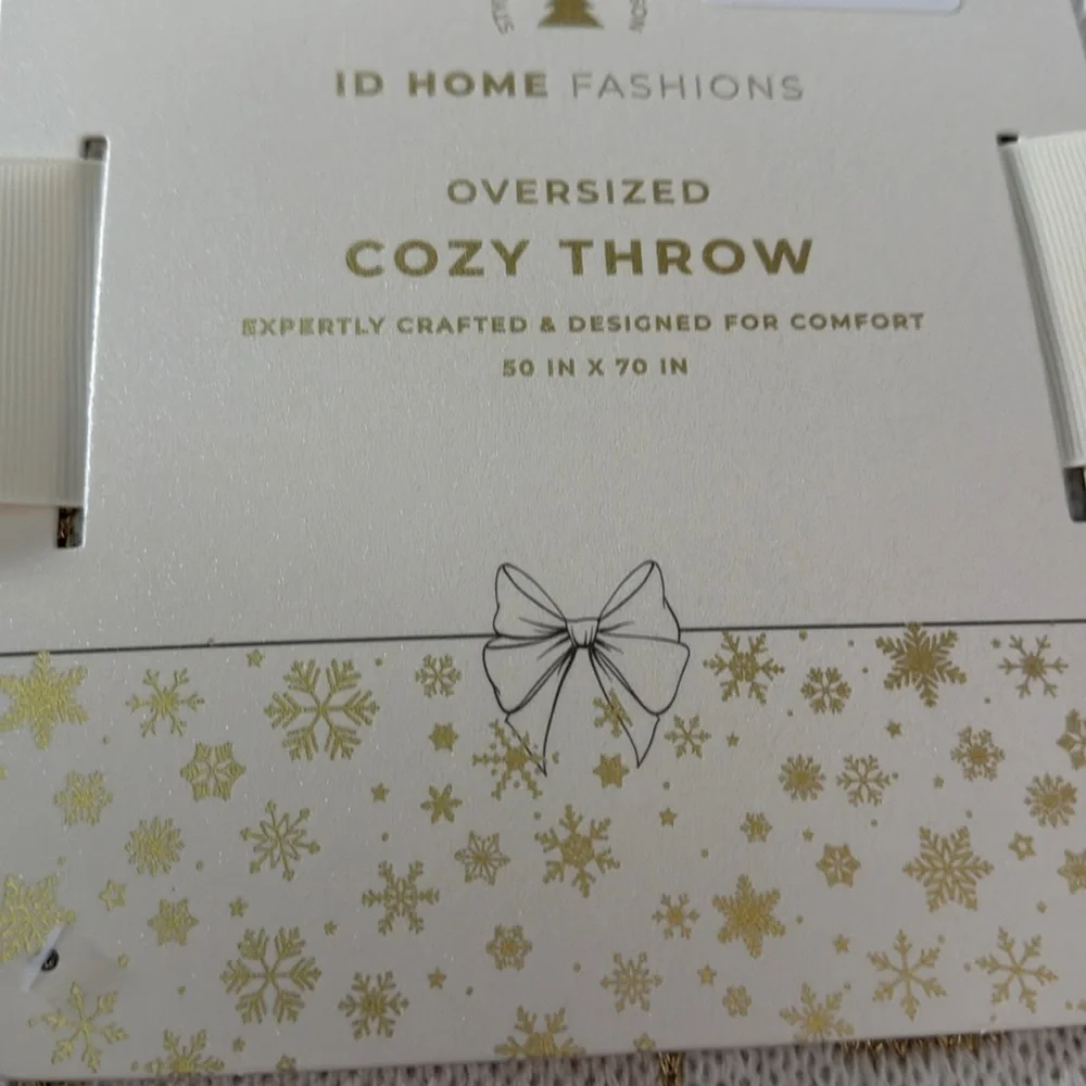ID Home Christmas gold ribbon/bow Oversized Bows Throw - Christmas Bow Throw 🎀